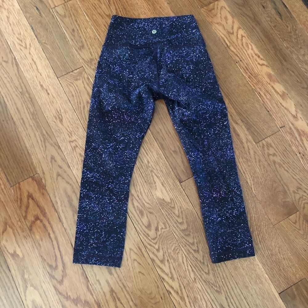 Lululemon wunder under
